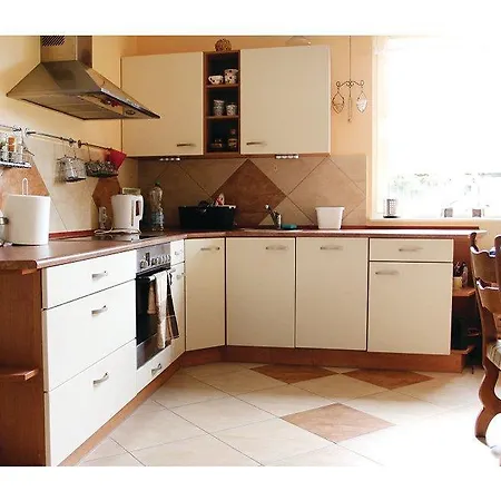 Holiday home Three-bedroom Holiday In